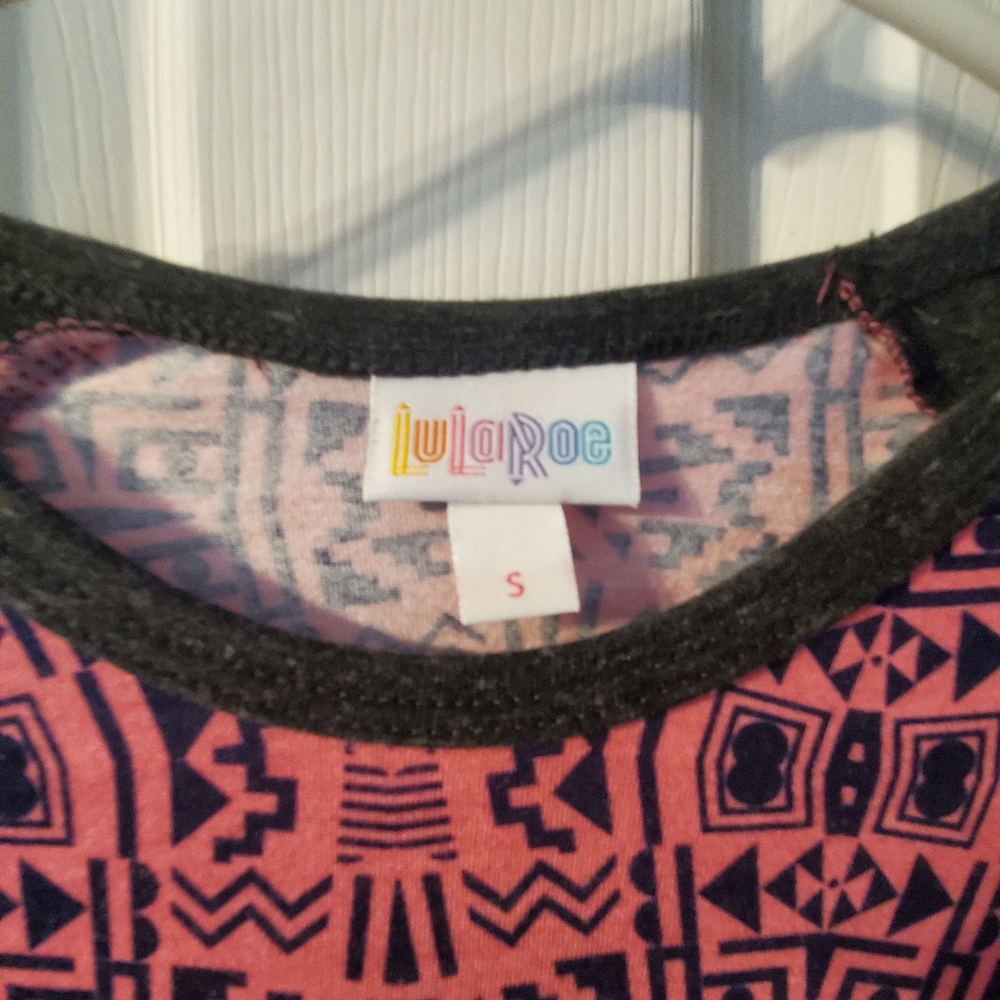 LuLaRoe Randy- Small - Picture 3 of 3
